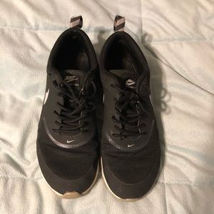 Black air max Thea